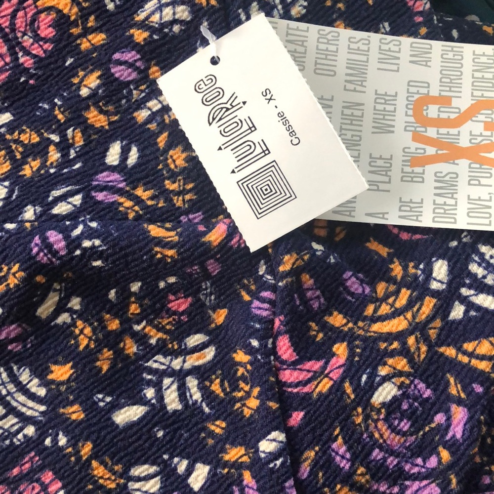 XS LuLaRoe Cassie skirt